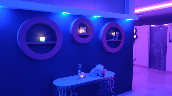 Al Shoala Massage Center