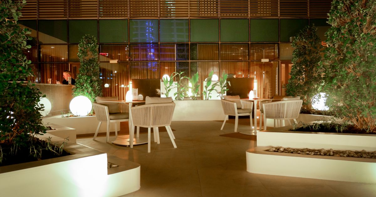 Balcon Lounge & Terrace