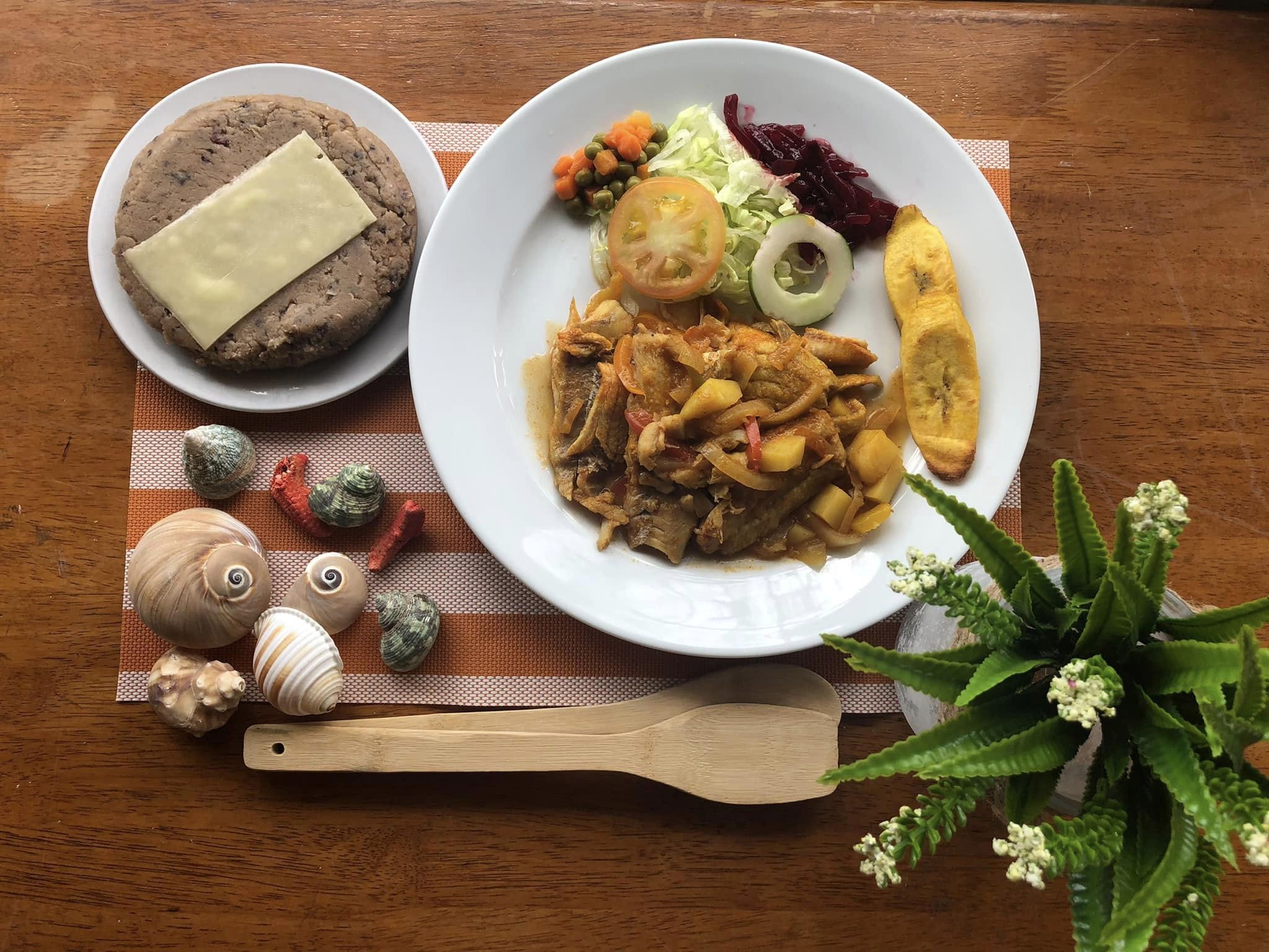 Chez Susenne Restaurant and Bar