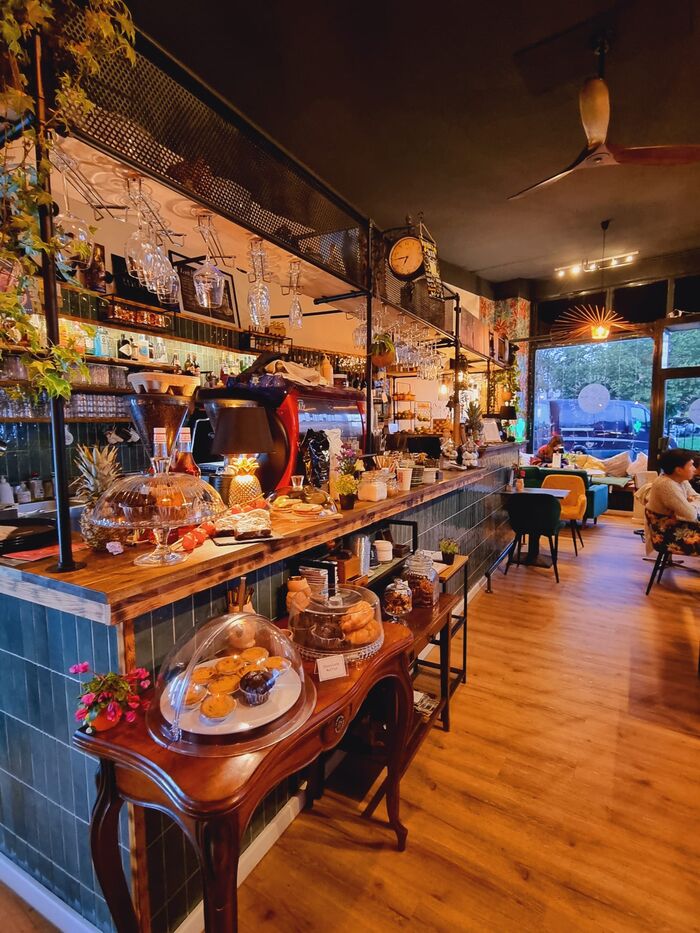 Le Petit Café Ost