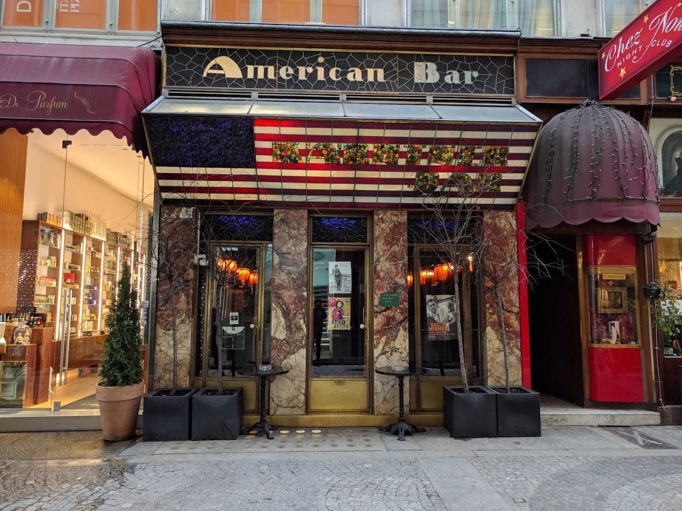 Loos AmericanBar