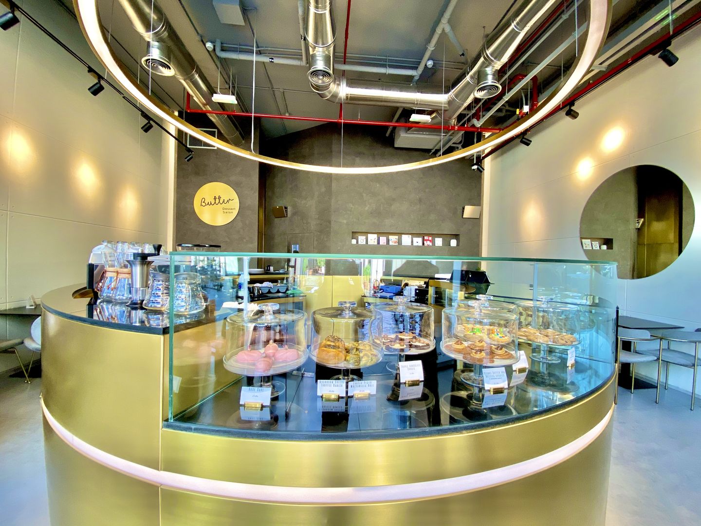 Butter Dessert Salon