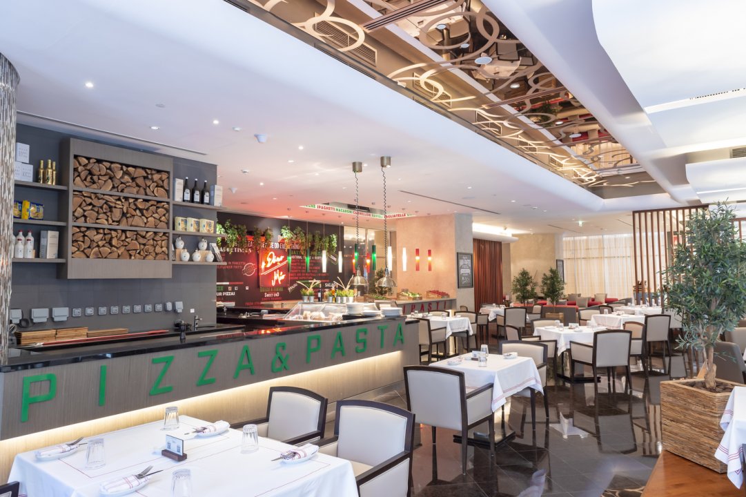 Dino’s Bistro Italiano