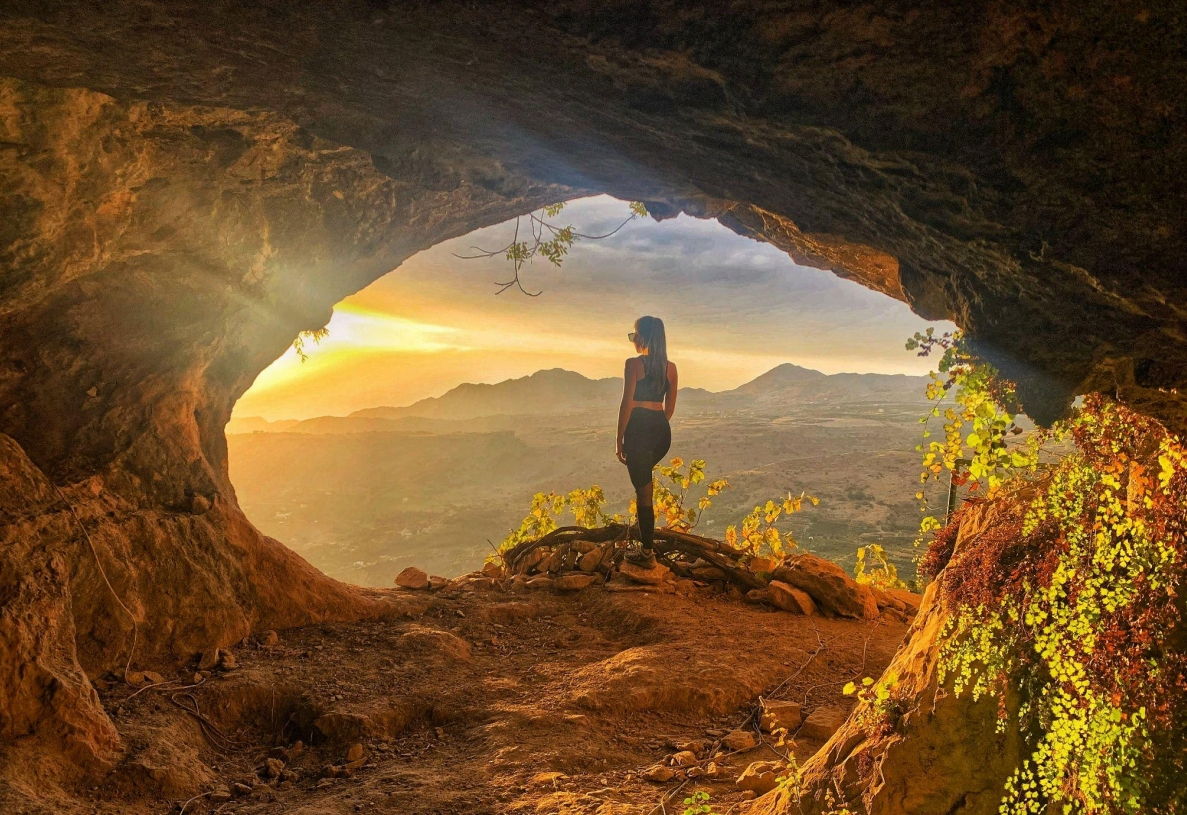 Cultural Hike in Aaqoura